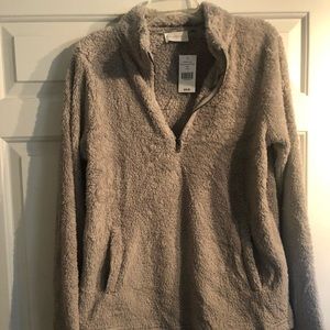 Mia & Tess grey fuzzy sweater.  NWT